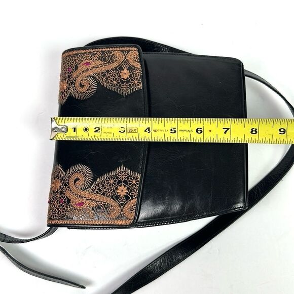 Oscar De La Renta Studio Black Leather Crossbody Shoulder Bag Purse Embroidered - Picture 13 of 16